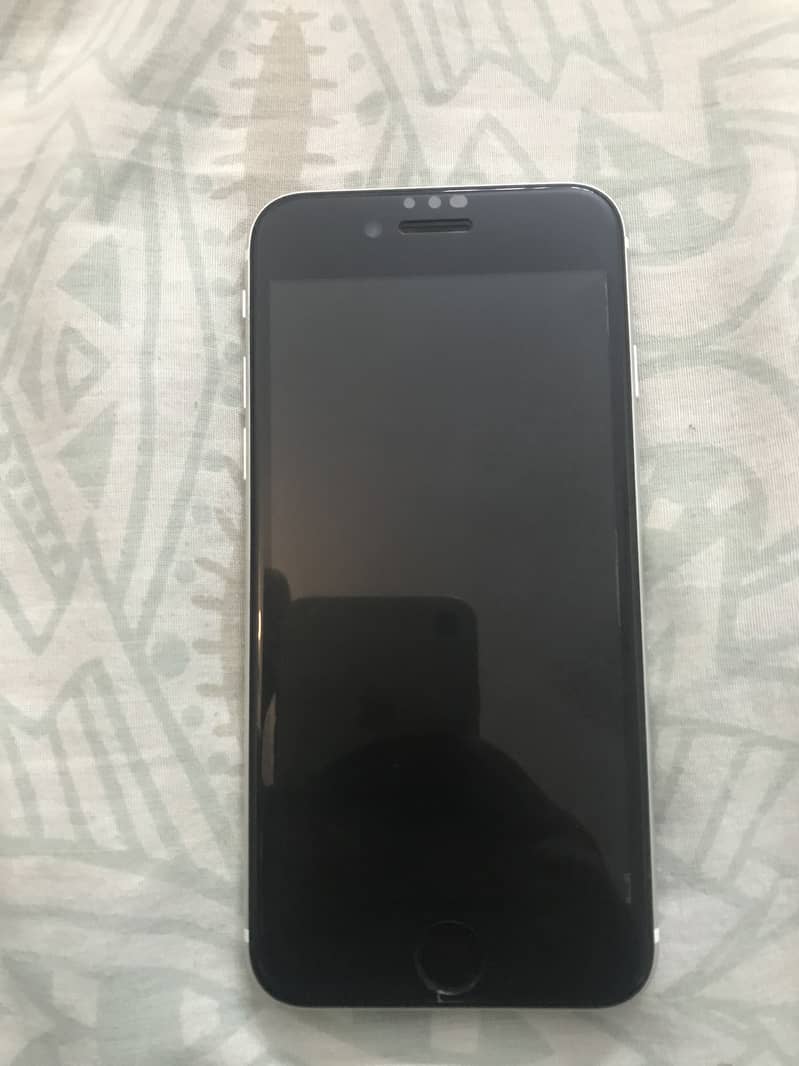 Apple iPhone SE 6