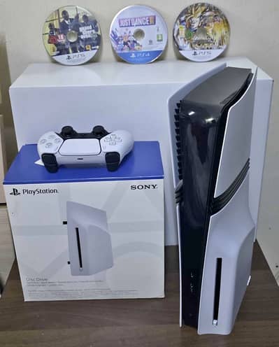 Ps5 pro with disc and Games