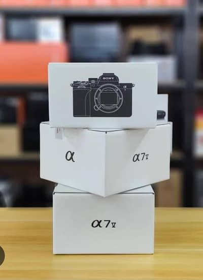 SONY A7V ONLY BODY SEALD PACK ONE YEAR WARRANTY