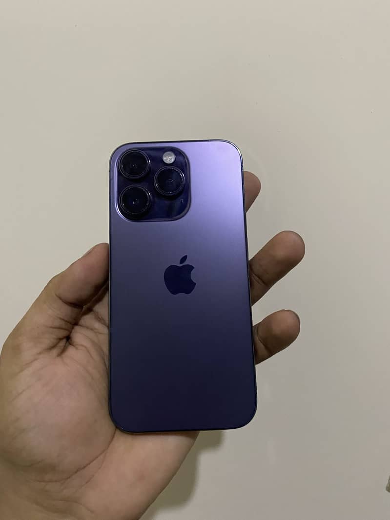 iPhone 14pro 0