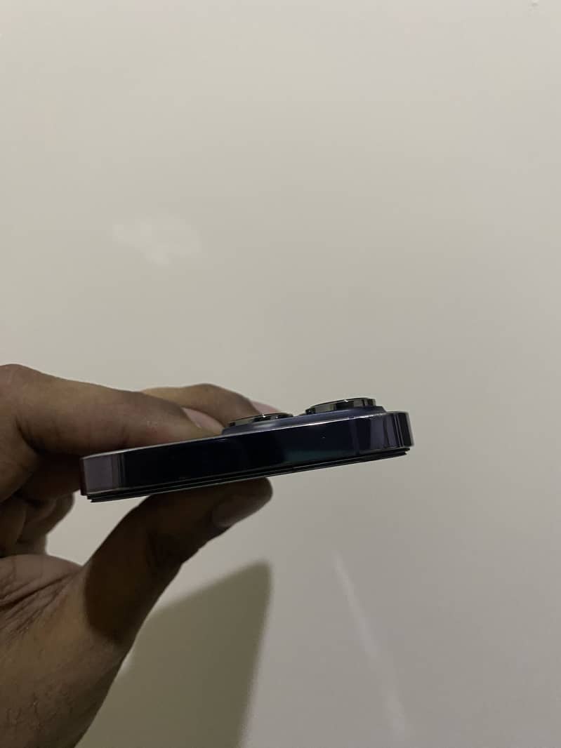 iPhone 14pro 1