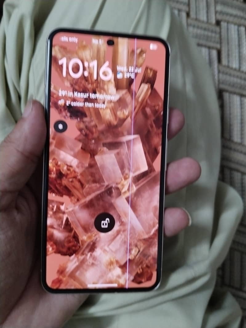 Google Pixel 8 1