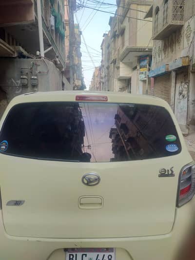 Daihatsu Mira 2015
