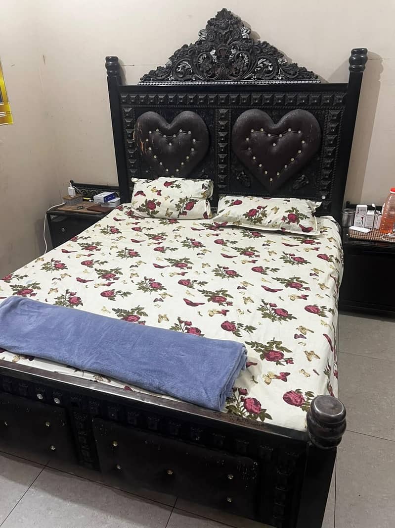 Iron Bed Set Complete 3