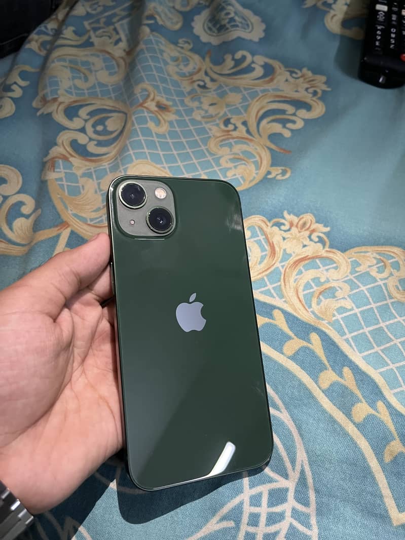 Apple iPhone 13 3