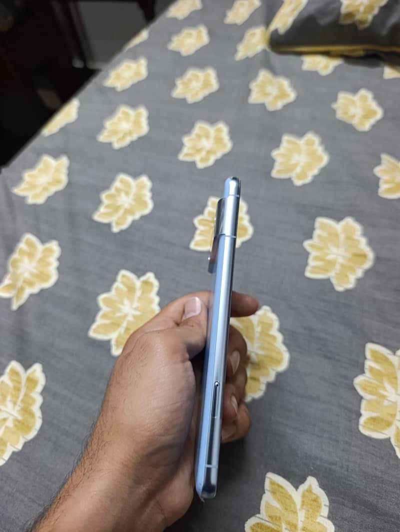 Google Pixel 8 Pro 3