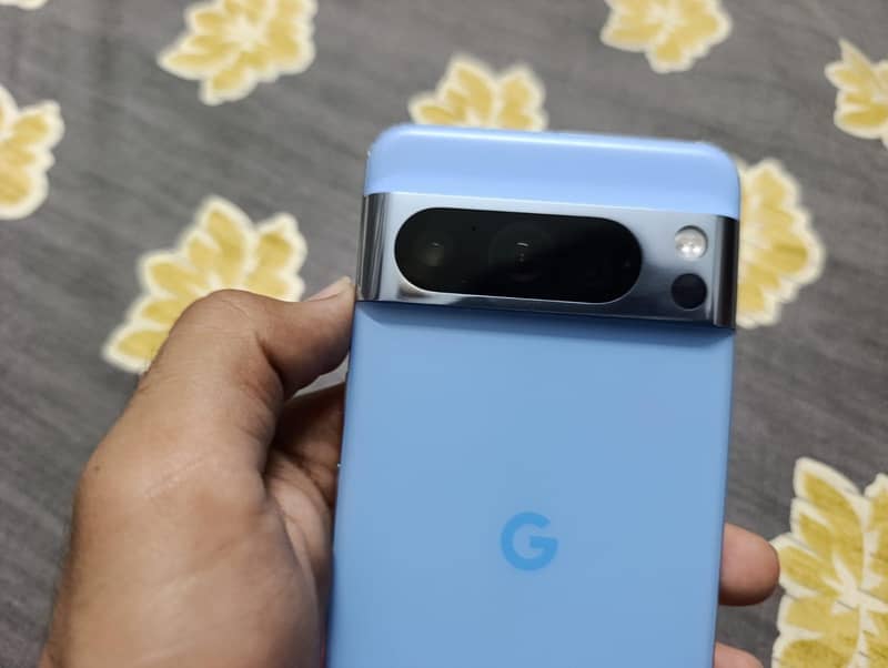 Google Pixel 8 Pro 4