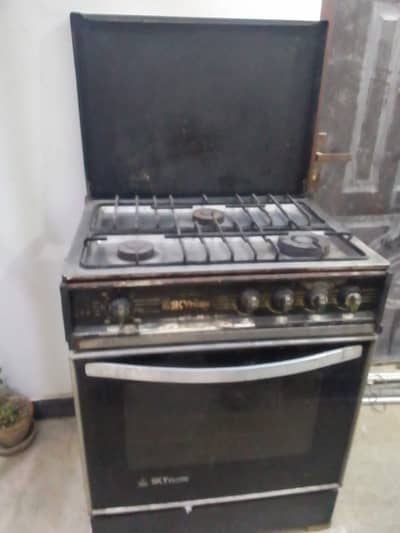 Sky Flame Cooking Range in good condition
