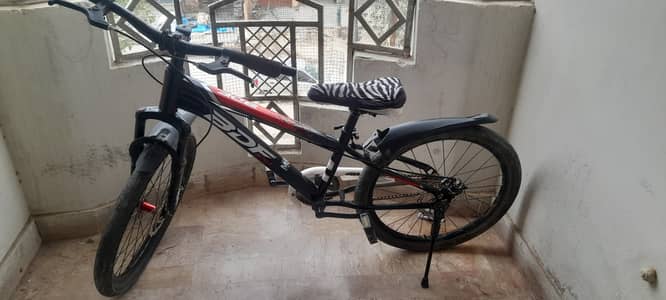 BDF 22" Bicycle | Disc Brake | Front Suspension | Excellent Condition