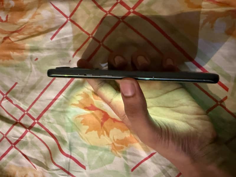 One Plus 9 Pro 4