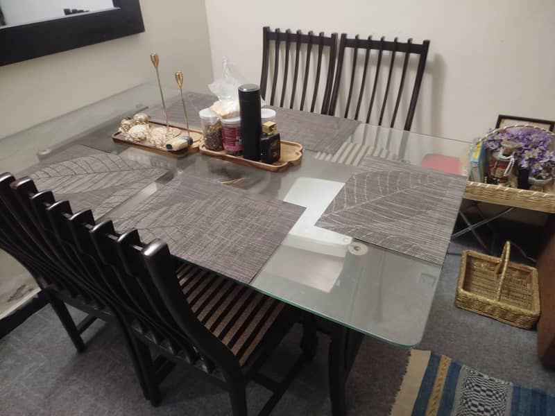 Dining table with chairs 1