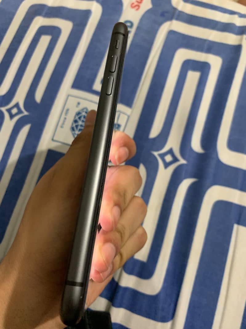 Iphone 11 3