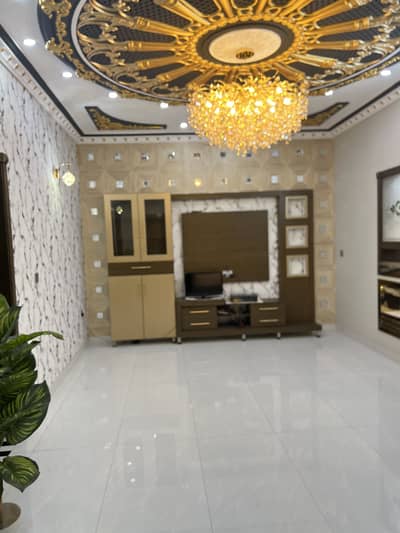 10 Marla Like Brand New House For Sale In Wapda Town