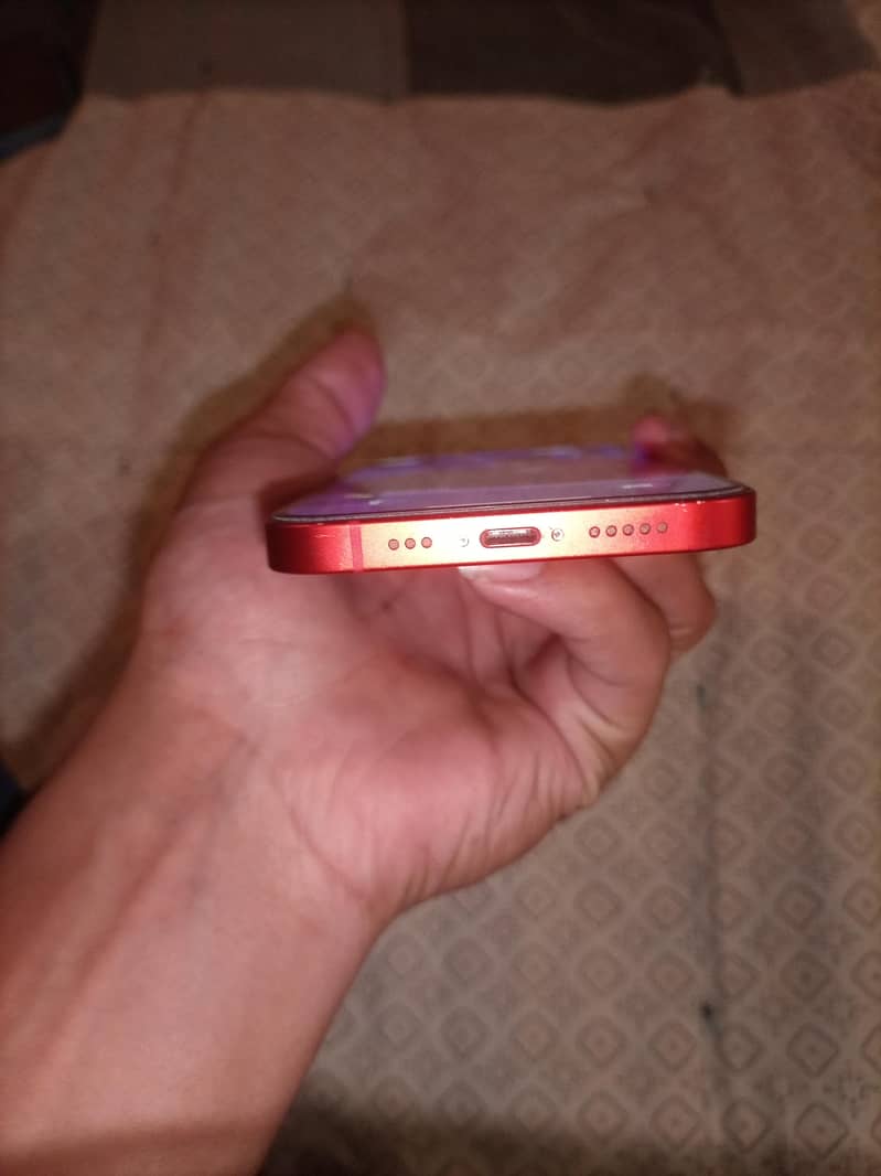 Apple iPhone 12 0