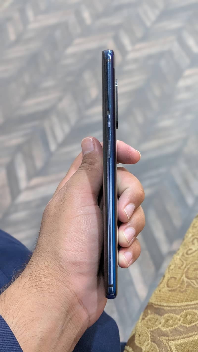 One Plus 7 Pro 5