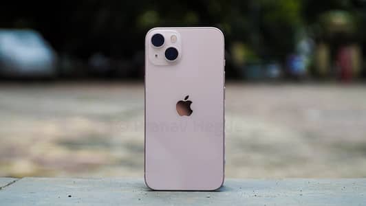 Apple iPhone 13