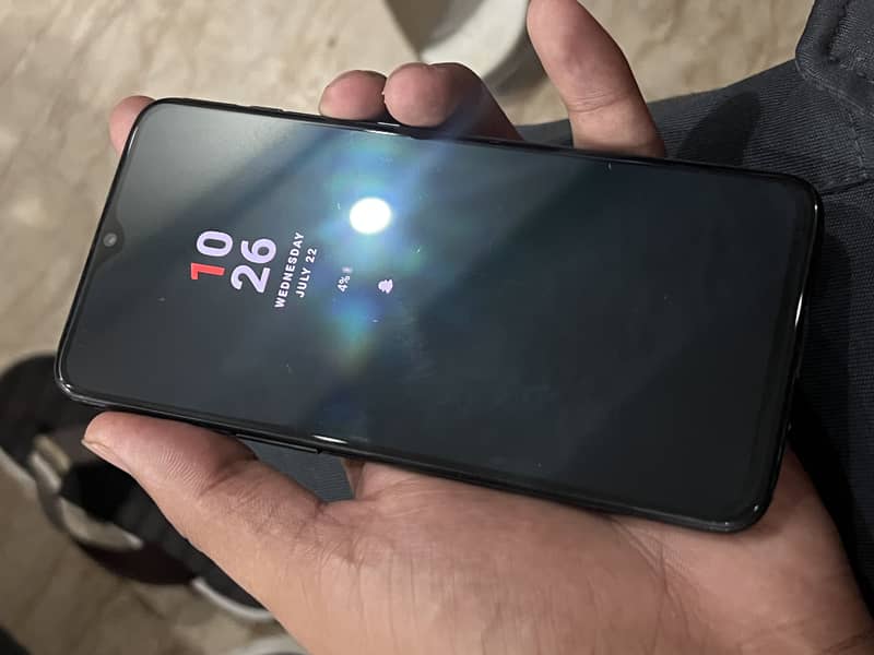 One Plus 6T 3