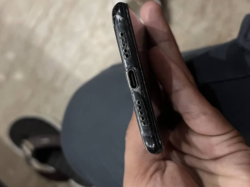 One Plus 6T 5