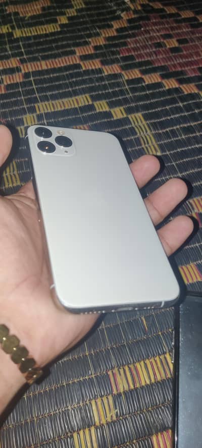 Apple iPhone 11 Pro