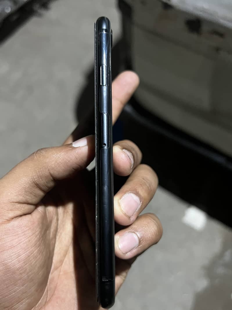 IPhone SE 2020 2