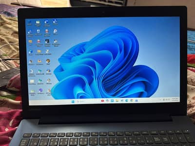 Lenovo core i3 7gen for sale 8GB DDR4 Ram SSD 256