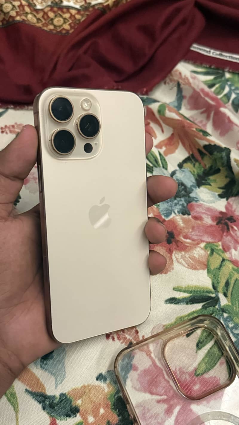 Iphone 16 Pro Max 1