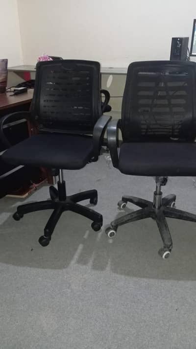 Office chair for sale / 6 month used office chairs
