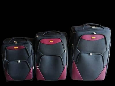 Travelling bags 