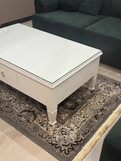 Center table