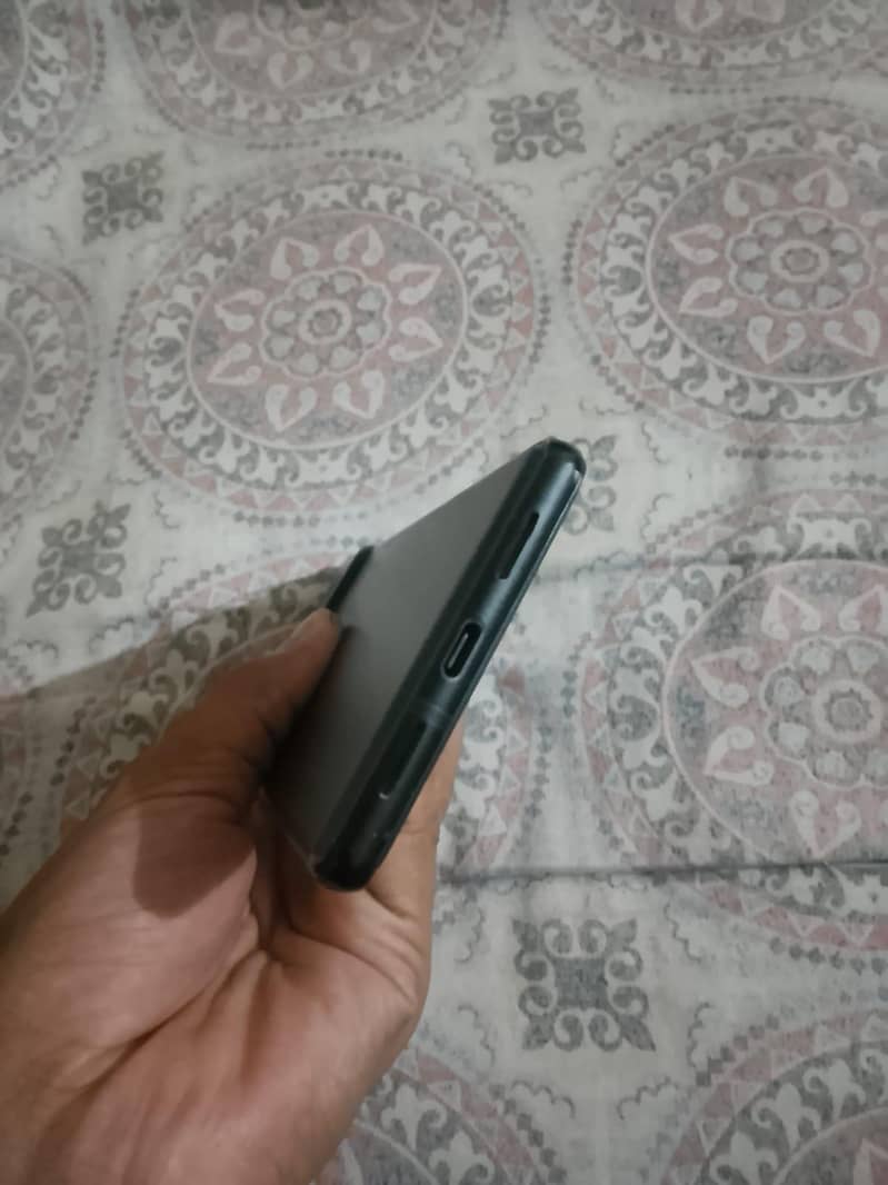 Google Pixel 6 5
