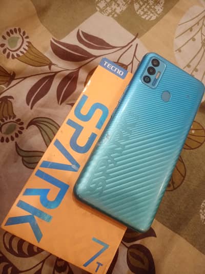 Tecno spark 7t