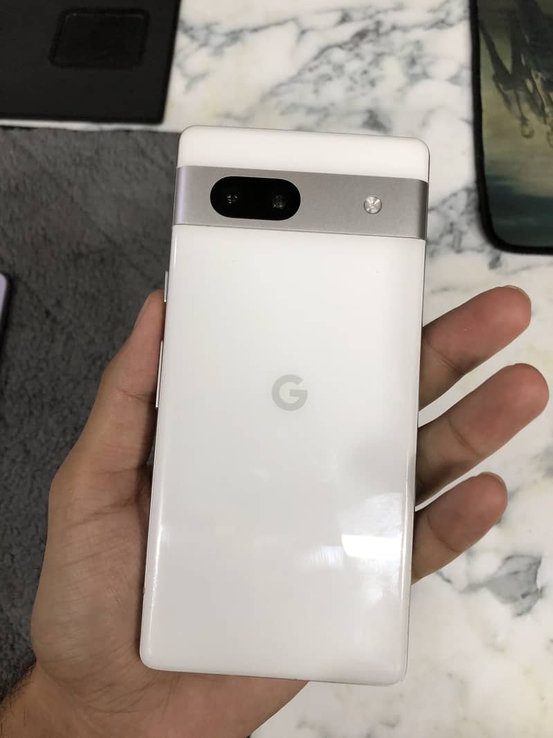 Google Pixel 7a 0