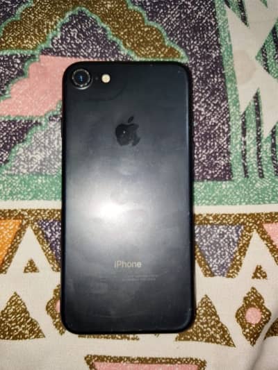 Apple iPhone 7