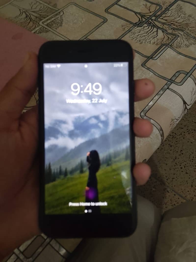 Apple iPhone 7 5