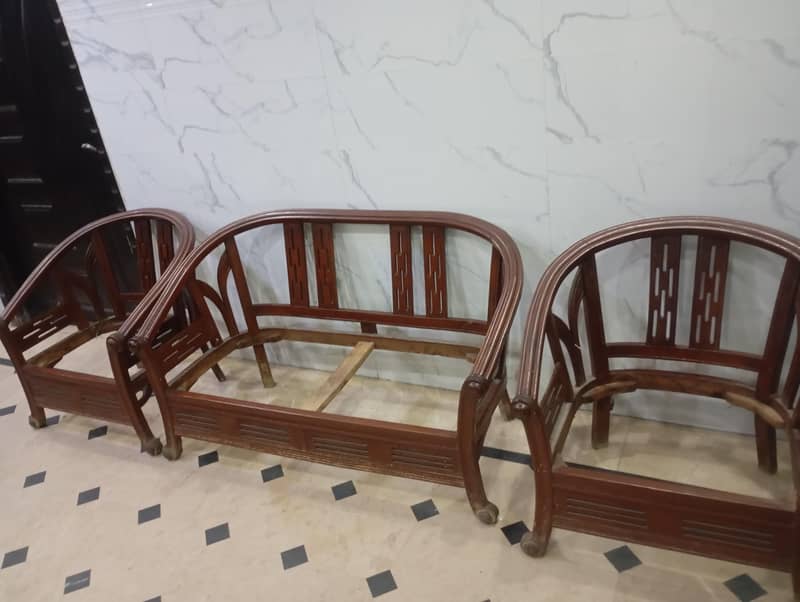 three pice sofa set 6