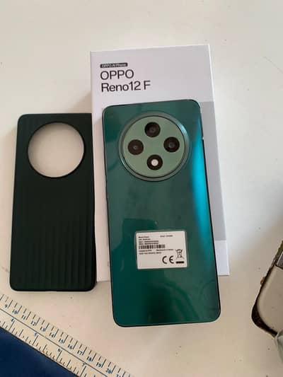 OPPO Reno12 F