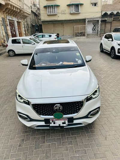 MG HS 2021