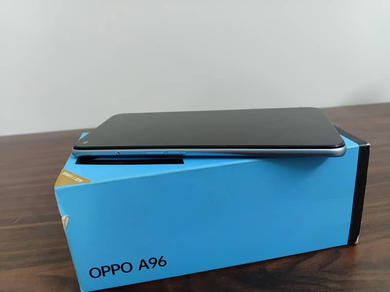 OPPO A96 1