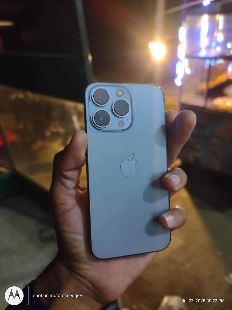Apple iPhone 13 Pro 0