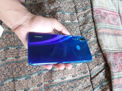 Huawei Nova 3i