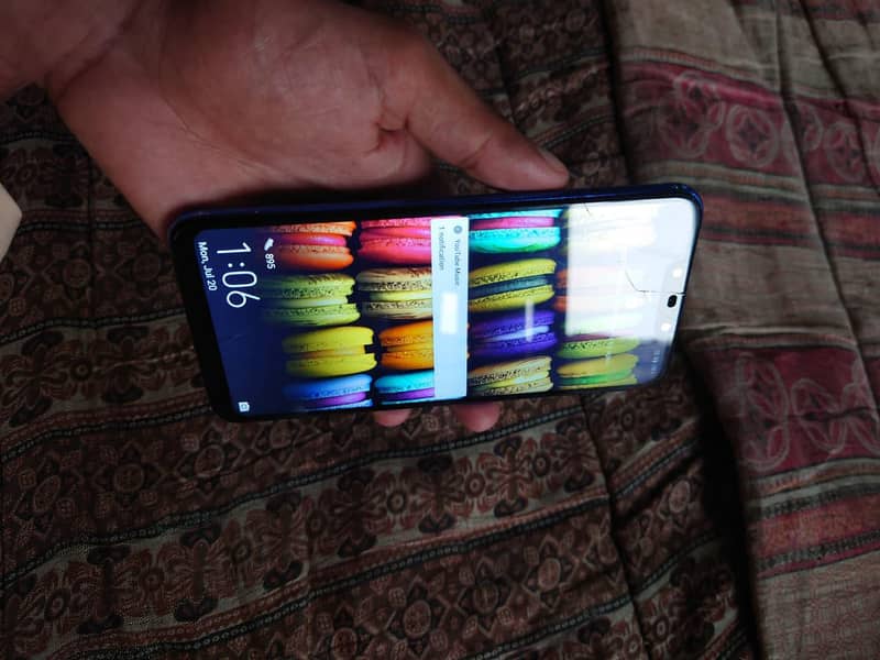 Huawei Nova 3i 3
