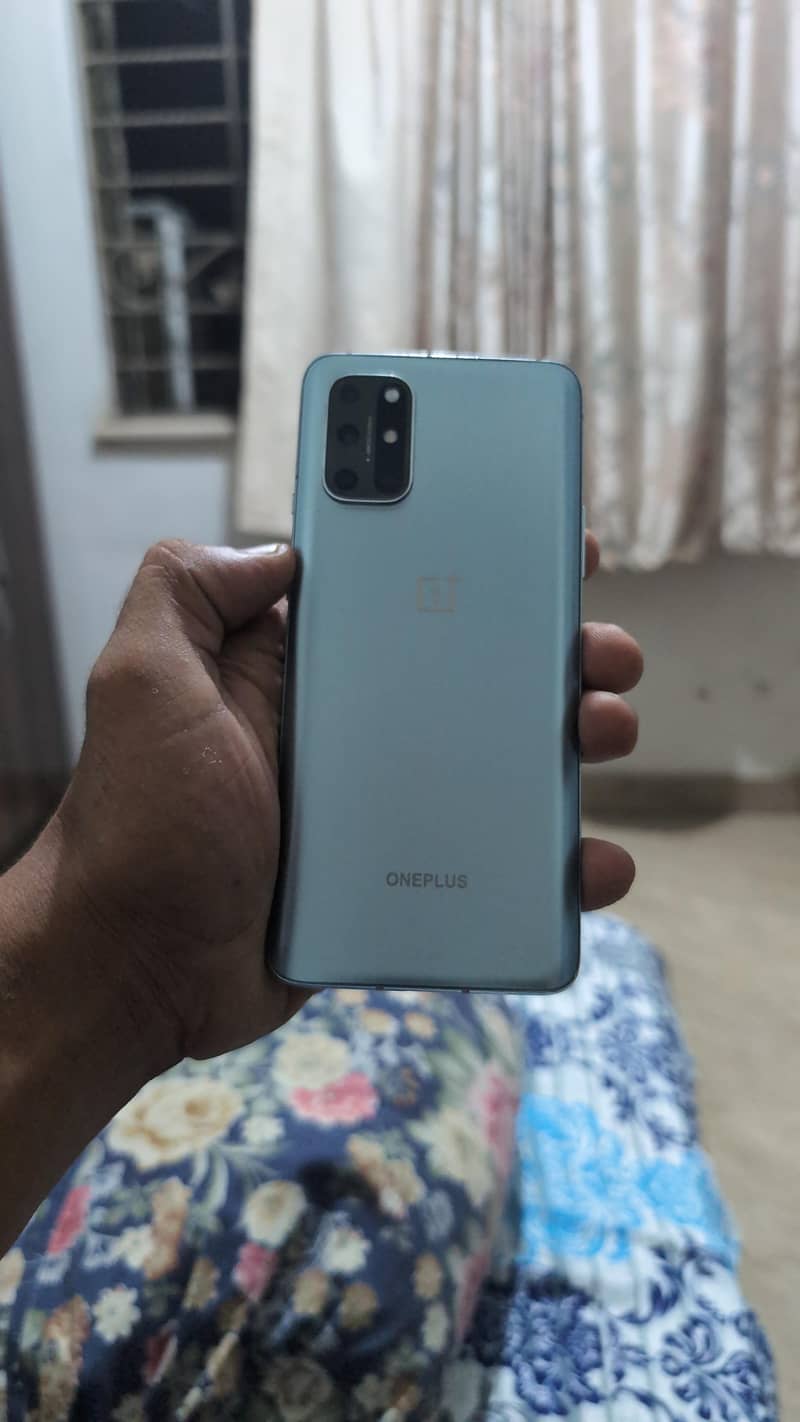 One Plus 8T 0
