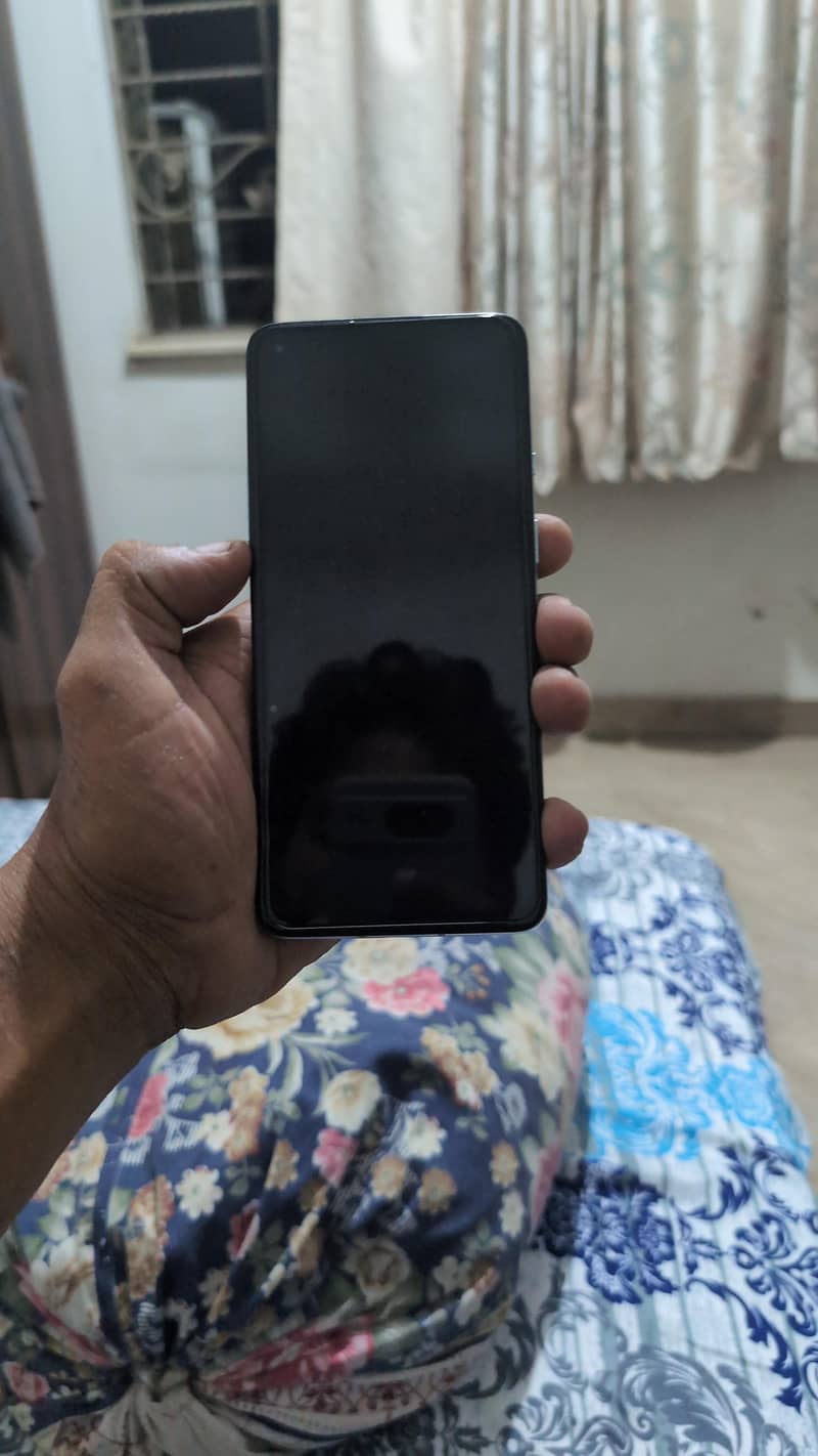One Plus 8T 1