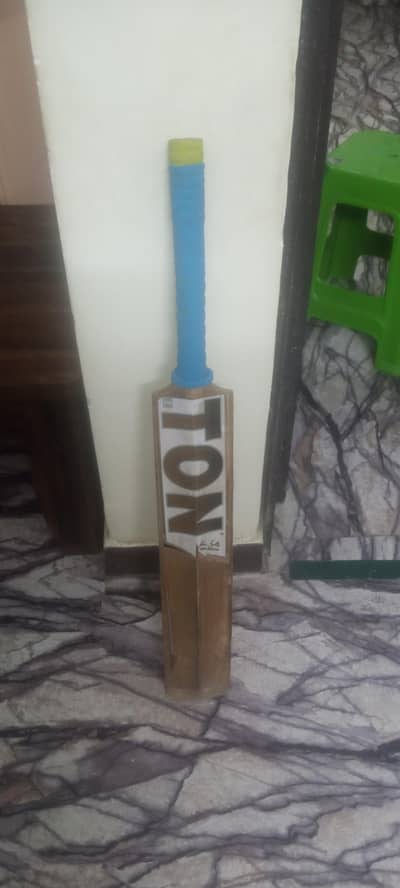 Hard Ball Bat TON