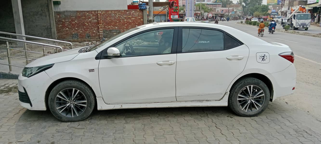 Corolla Altis 1.6 2