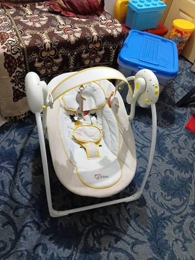 Baby swing electric