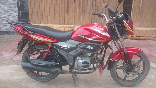 Unique UD 100 2016  (03006054066)