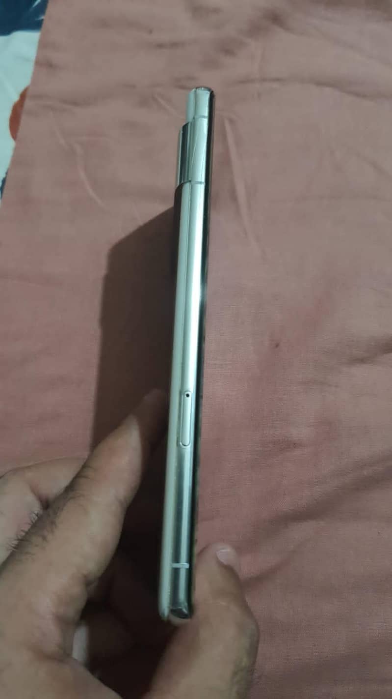 Google Pixel 7 Pro 6