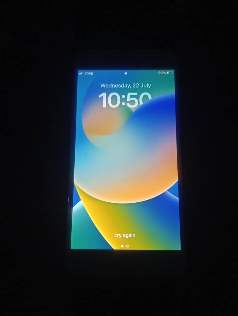 Apple iPhone 8 Plus 1