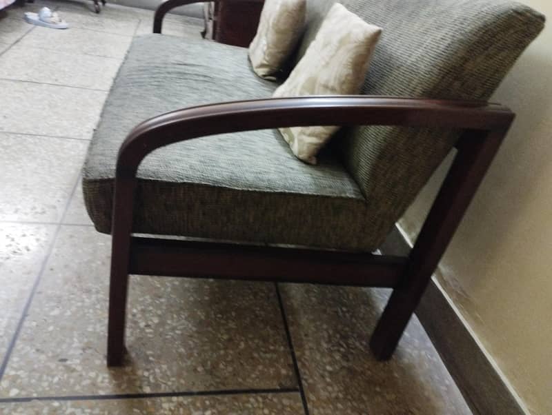 2 seater sofa 1
